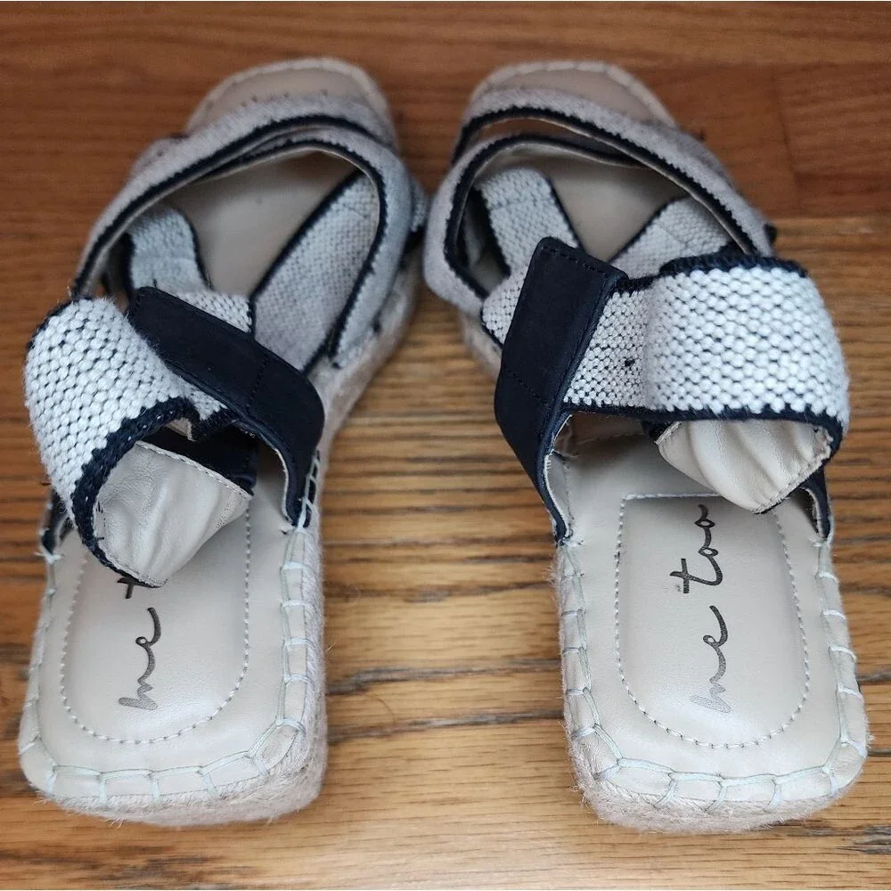 Me Too Cami Wedge Heels Sandals Linen and Black 10